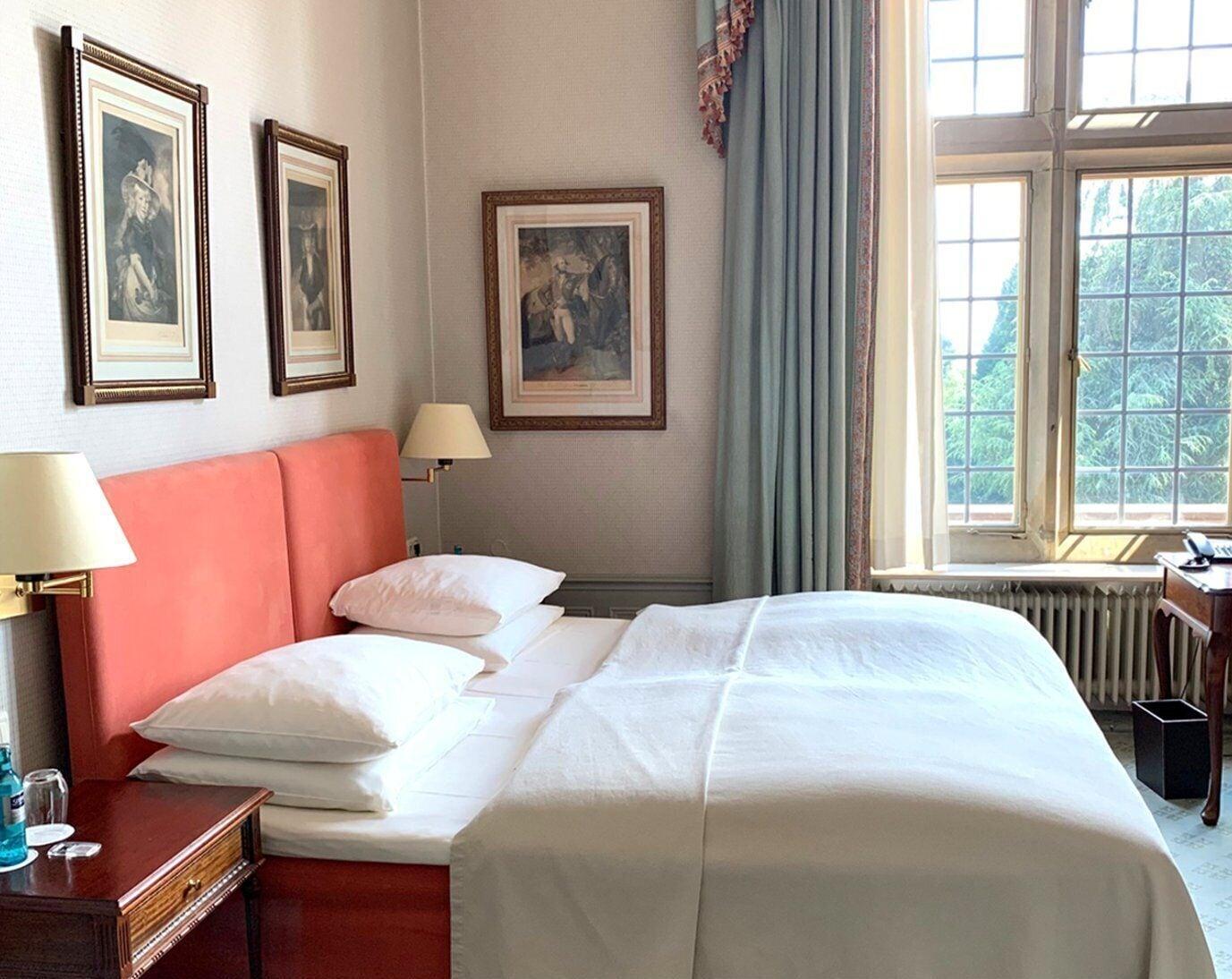 克伦贝格城堡酒店 - 法兰克福酒店 陶努斯山区克龙贝格 外观 照片