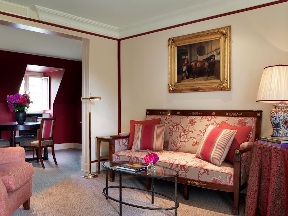 克伦贝格城堡酒店 - 法兰克福酒店 陶努斯山区克龙贝格 外观 照片